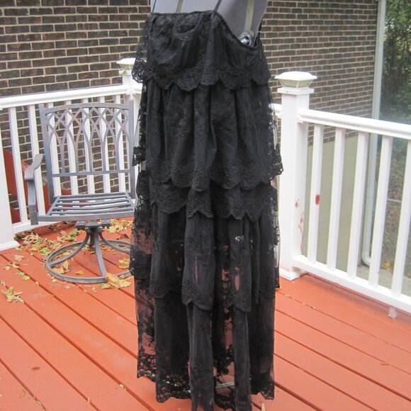 And Now This Black Tiered Lace Maxi Dress NWT size X-Large - Picture 6 of 8